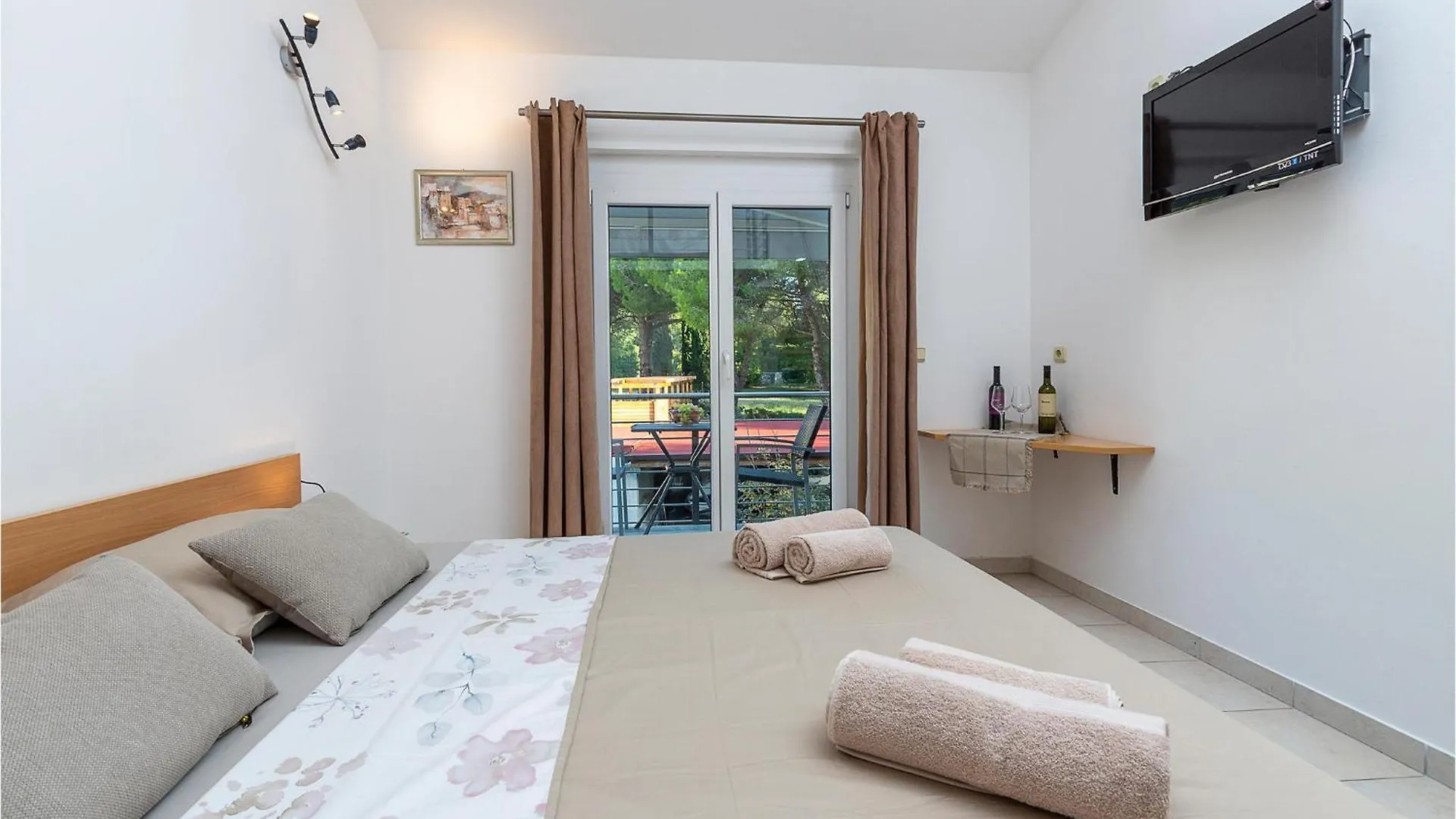 1 Bedroom Cozy Apartment In Medulin 0*,